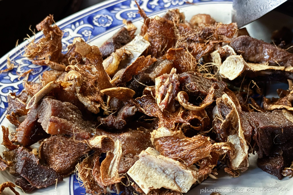 萬華薑母鴨│鴨味仔炭火薑母鴨萬華店│被薑母鴨耽誤的鹽酥雞店,天涼必吃無懸念!萬華美食、台北薑母鴨 萬華薑母鴨│鴨味仔炭火薑母鴨萬華店│被薑母鴨耽誤的鹽酥雞店,天涼必吃無懸念!萬華美食、台北薑母鴨