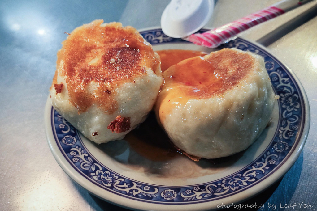 基隆鍋貼│曾家鍋貼店│遊子返鄉懷念的脆皮鍋貼! 曾記鍋貼煎包、基隆慶安宮鍋貼 基隆鍋貼│曾家鍋貼店│遊子返鄉懷念的脆皮鍋貼! 曾記鍋貼煎包、基隆慶安宮鍋貼