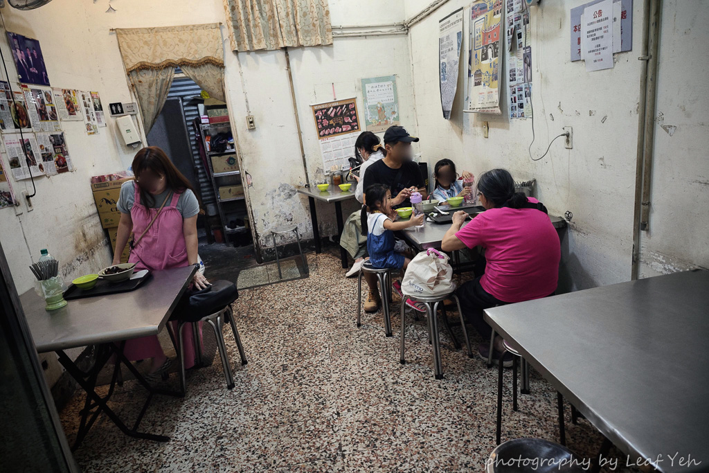 台北豬腳飯│鄭記豬腳飯│老抽配陳滷,孕育出迷人的黑金豬腳飯、東坡肉飯! 北門站美食、北門豬腳飯 台北豬腳飯│鄭記豬腳飯│老抽配陳滷,孕育出迷人的黑金豬腳飯、東坡肉飯! 北門站美食、北門豬腳飯
