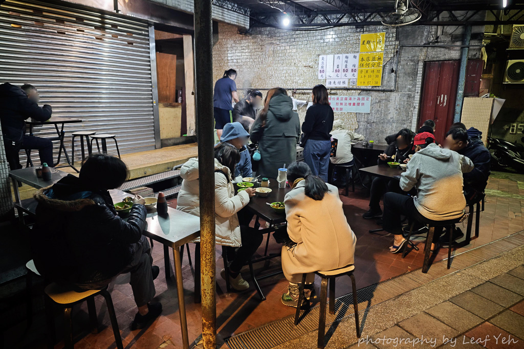 同安街麵線羹,同安街麵線羹菜單,同安街臭豆腐,古亭美食,古亭同安街麵線羹,古亭小吃,同安街美食,同安街麵線,同安街必吃,同安街肉羹麵線