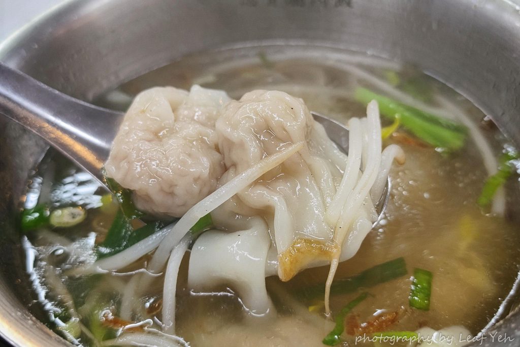 龍山商場美食│億香魯肉飯│如果你愛滷肉飯,來龍山商場別錯過這一碗! 萬華魯肉飯、龍山寺魯肉飯 龍山商場美食│億香魯肉飯│如果你愛滷肉飯,來龍山商場別錯過這一碗! 萬華魯肉飯、龍山寺魯肉飯