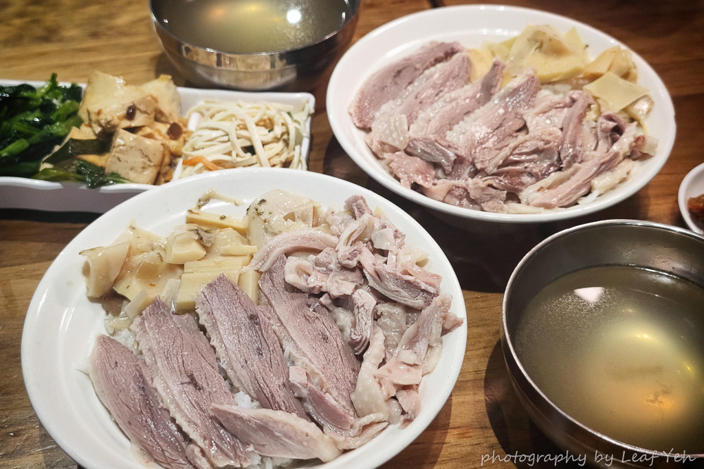 永和鵝肉│呈信鵝肉永貞創始店│永和最強鵝肉！嫩到心坎裡的去骨鵝肉飯好吃到舔盤！永和便當、永和美食 @葉影瓶像