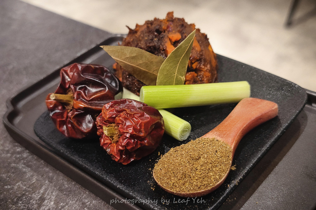 辛喬麻辣,辛喬麻辣菜單,辛喬麻辣私房湯底麻辣鴛鴦菜單,辛喬麻辣私房湯底麻辣鴛鴦,辛喬麻辣鍋,台北鴛鴦鍋,台北麻辣鍋,信義麻辣鍋,信義鴛鴦鍋,單點麻辣鍋,北醫美食,松仁路美食 辛喬麻辣,辛喬麻辣菜單,辛喬麻辣私房湯底麻辣鴛鴦菜單,辛喬麻辣私房湯底麻辣鴛鴦,辛喬麻辣鍋,台北鴛鴦鍋,台北麻辣鍋,信義麻辣鍋,信義鴛鴦鍋,單點麻辣鍋,北醫美食,松仁路美食