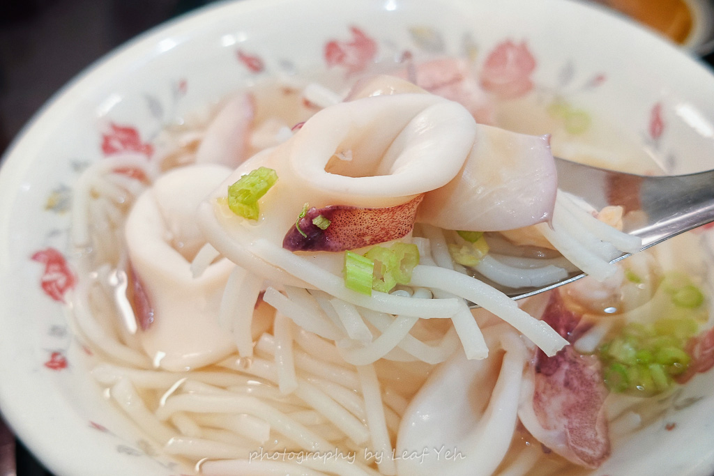 網站近期文章：【台南・国華街】行列必至の「邱家小卷米粉」を実食！プリプリのイカと甘いスープが織りなす究極のローカルフード。